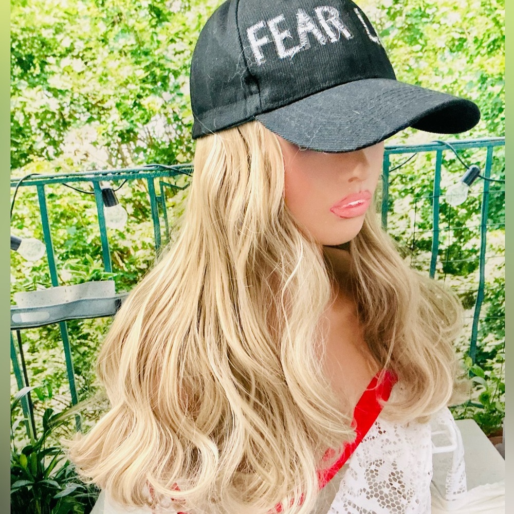 Black Fear Less Cap with Sew In Blonde Body Wave Extension Wig - Picture 2 of 3